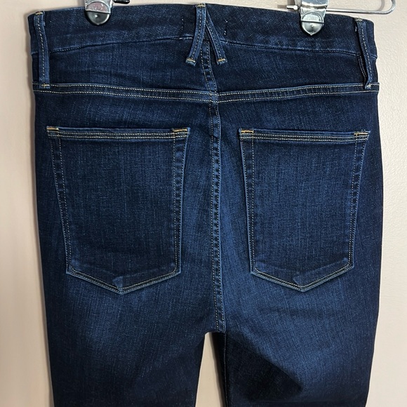 Fits like 28 Good American Good Legs Jeans - Picture 6 of 9